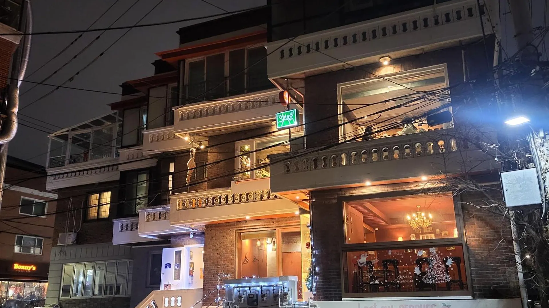 Newly Renovated Apartment Center Of Seoul #10