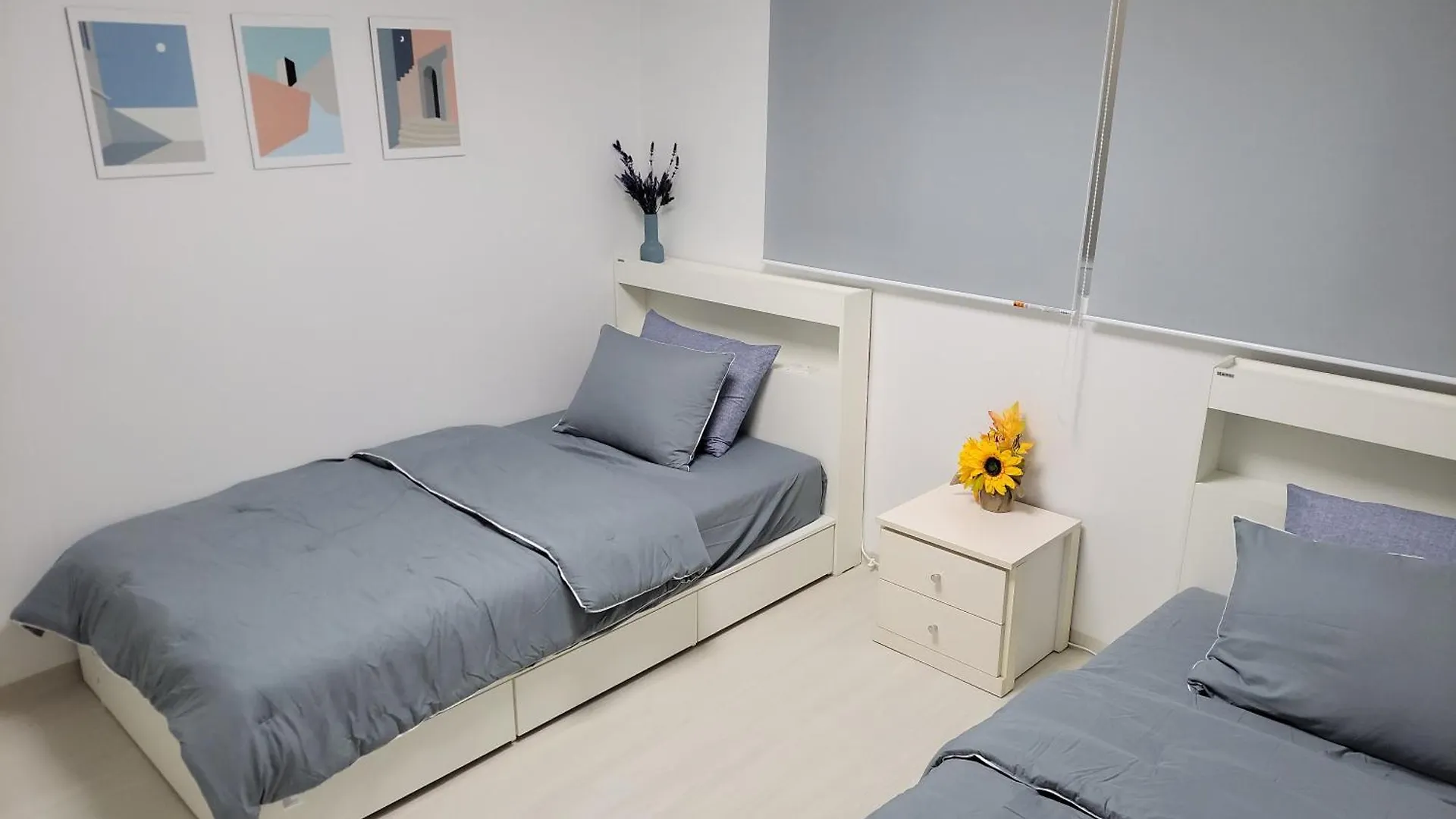 Newly Renovated Apartment Center Of Seoul #10 0*,  South Korea