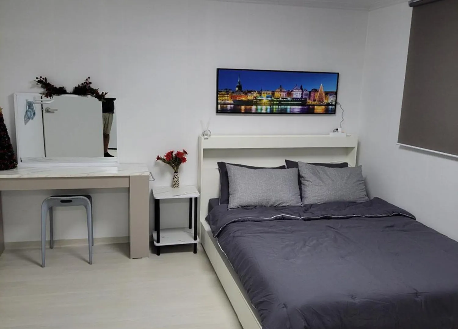 Newly Renovated Apartment Center Of Seoul #10 contacts